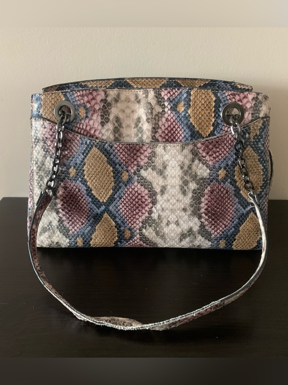 Stylish Multicolor Snake-Print Shoulder Bag - Picture 2 of 8